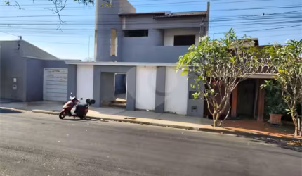 Casa com 5 quartos à venda em Residencial Olivio Benassi - SP