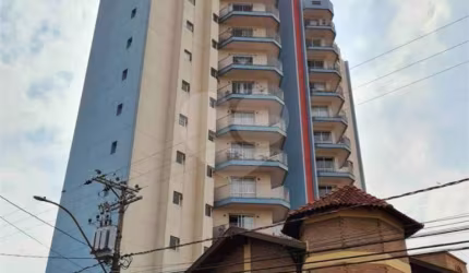 Apartamento com 3 quartos à venda ou para locação em Centro - SP