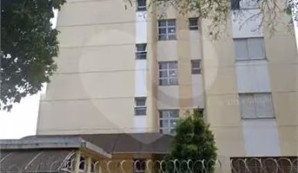 Apartamento com 1 quartos à venda em Centro - SP