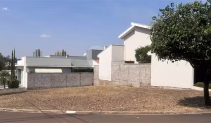 Terreno à venda em Residencial Village Damha Ii - SP