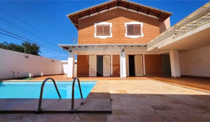 Sobrado com 3 quartos à venda ou para locação em Vila Harmonia - SP
