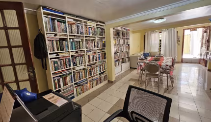 VENDA  Casa duplex na Cremação