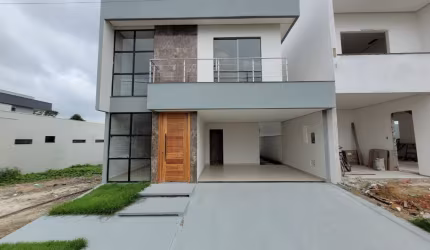 Casa no condomínio com 4 quartos à venda,160m² - centro
