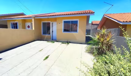Casa em condomínio para aluguel, 2 quartos, 1 vaga, Piriquitos - Ponta Grossa/PR