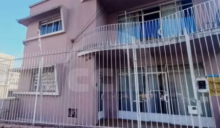 Casa para aluguel, 4 quartos, 1 suíte, 1 vaga, Centro - Ponta Grossa/PR