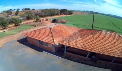 Comercial para aluguel, 7 quartos, Taquari dos Polacos - Ponta Grossa/PR