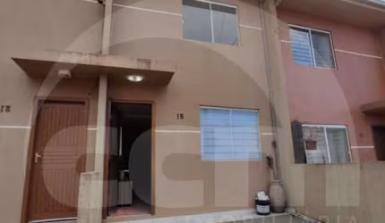 Sobrado à venda, 2 quartos, 1 vaga, Oficinas - Ponta Grossa/PR