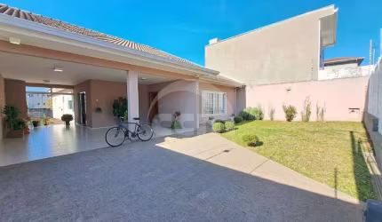 Linda residência no Jardim Carvalho!