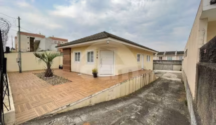 Casa à venda, 3 quartos, 1 suíte, 2 vagas, Jardim Carvalho - Ponta Grossa/PR