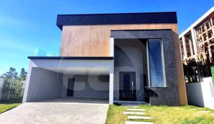 Casa em condomínio à venda, 4 quartos, 3 suítes, 2 vagas, Estrela - Ponta Grossa/PR