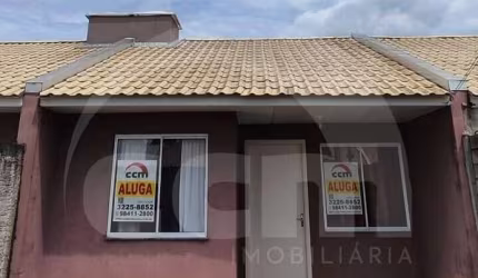Ótima Casa 2 quartos para locação no Bairro Contorno
