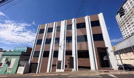 Comercial para aluguel, 1 vaga, Centro - Ponta Grossa/PR