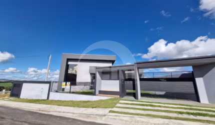 Sobrado novo com terraço incrível e piscina – puro conforto!