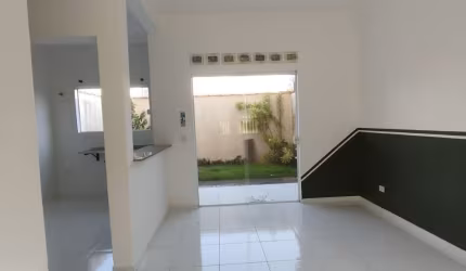 Sobrado com 02 suítes a venda - Cibratel - Itanhaém