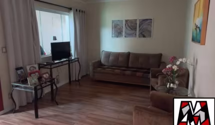 Casa térrea na Vila Progresso, com três suítes permuta por apartamento, financiável.