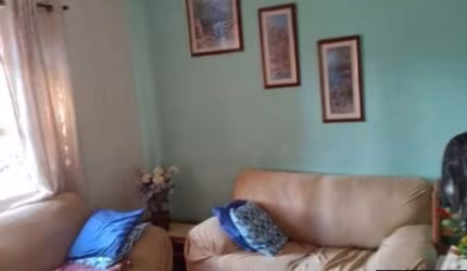 Casa no bairro Eloy Chaves, próxima ao Terminal
