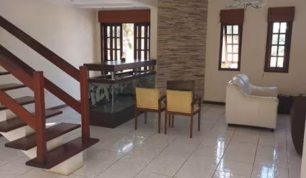 Casa no Jardim Paulista, sobrado com 02 vagas cobertas, oportunidade
