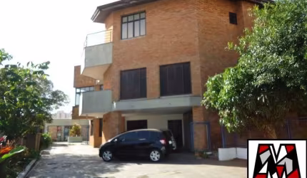 Casa para fins Residencial e ou Comercial, excelente para fins residencial e ou comercial.