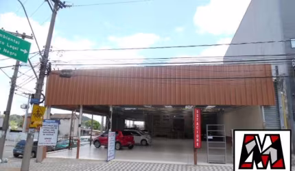 Excelente Salão Comercial, em ótima localização.