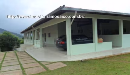 Linda chácara bairro Santa Clara permuta