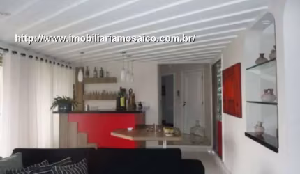 Apartamento aceita permuta, fácil acesso ao comércio, rodovias