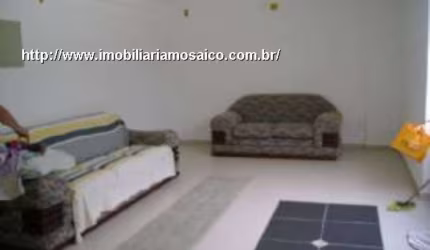Novo, oportunidade, área com 05 pavimentos, estuda propostas.