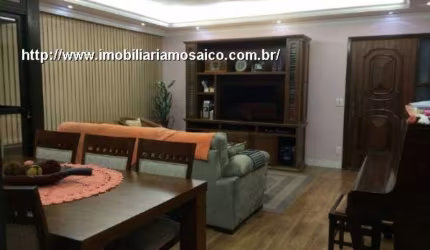 Apartamento amplo com 03 dormitórios