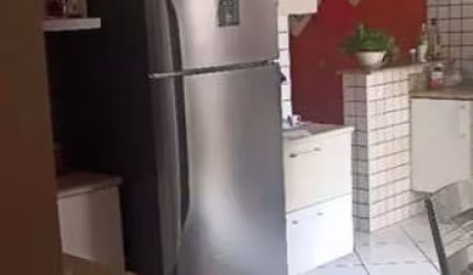 Vendo Casa térrea, com 02 Dormitórios no Parque Residencial Jundiaí, Jundiaí SP