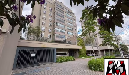 Apartamento de alto padrão  a venda no Condomínio Giverny, Jardim  Samambaia, 168m2, mobiliado, 03 suites,03 vagas, com lazer.