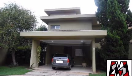VENDO CASA COND. VILLAGIO DA SERRA, 3 SUÍTES, 4 VAGAS.LAZER TOTAL