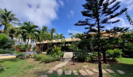 Casa Ampla de 5 suítes em Vilas do Atlântico