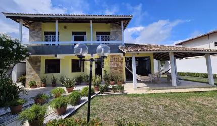 Casa de 3 quartos, sendo 1 suíte - Vilas do Atlantico