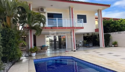 Casa 5/4 sendo 4 suítes, Nascente em Vilas do Atlântico