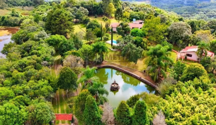 Chácara / sítio com 4 quartos à venda no Jansen, Farroupilha , 6 m2 por R$ 2.650.000