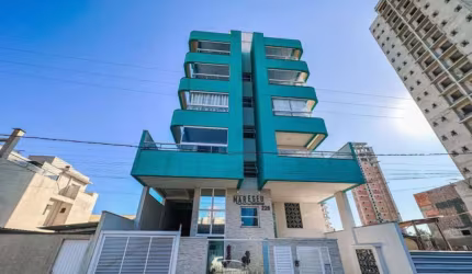 APARTAMENTO A 230 METROS PRAIA SEMI MOBILIADO