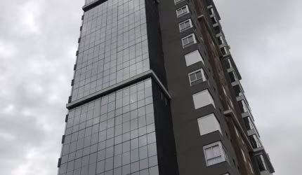 OTIMO APARTAMENTO COM UMA VISTA DESLUMBRANTE