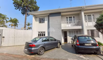 Excelente Sobrado Residencial para Venda no Bairro Cajuru