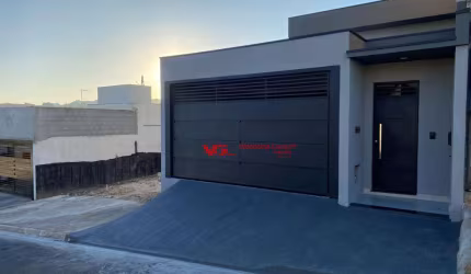 Casa com 2 dormitórios à venda, 120 m² por R$ 817.000,00 - Jardim Monte Carlo - Indaiatuba/SP