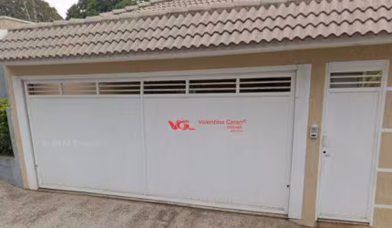Linda casa com 3 dormitórios à venda, 227 m² por R$ 1.100.000 - Vila Nova - Salto/SP