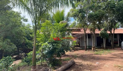Sítio com 2 dormitórios à venda, 23000 m² por R$ 1.200.000,00 - Parque da Grama - Indaiatuba/SP