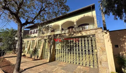 Sobrado com 5 dormitórios à venda, 421 m² por R$ 1.200.000,00 - Vila Suíça - Indaiatuba/SP
