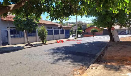Casa com 3 dormitórios à venda, 190 m² por R$ 780.000,00 - Vila Almeida - Indaiatuba/SP