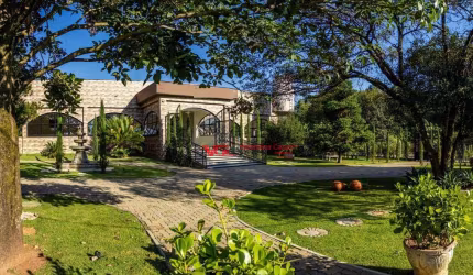 Chácara de Eventos Linda com Salão de Festas, Piscina e 5 suítes à venda, 3222 m² por R$ 4.500.000 - Videiras - Indaiatuba/SP