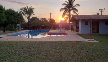 Chácara com 2 dormitórios à venda, 3000 m² por R$ 1.750.000,00 - Jardim dos Laranjais - Indaiatuba/SP