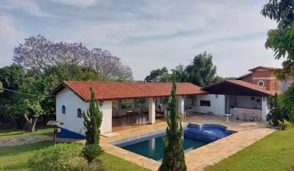 Chácara com 4 dormitórios, 3000 m² - venda por R$ 2.500.000,00 ou aluguel por R$ 9.186,00/mês - Condomínio Vale das Laranjeiras - Indaiatuba/SP
