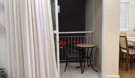 Apartamento com 2 dormitórios à venda, 63 m² por R$ 375.000,00 - Jardim dos Taperás - Salto/SP
