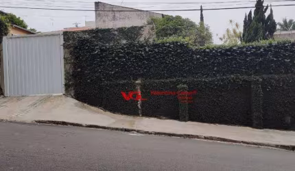 Sobrado com 2 dormitórios à venda, 178 m² por R$ 707.000,00 - Jardim Santiago - Indaiatuba/SP