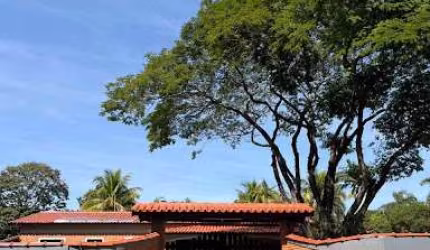 Linda Chácara no Vale das Laranjeiras