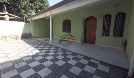 Casa com edicula terreno de 360m²  na Praia Martim de Sá , Caraguatatuba-SP