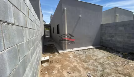 Casa à venda no bairro Balneário dos Golfinhos - Caraguatatuba/SP